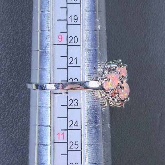 Unique Synthetic Opal & Orange Crystal Cluster Ring Size 10 (NWOT) - Picture 5 of 5